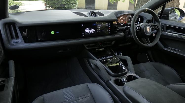 PORSCHE CAYENNE COUPE 5dr Tiptronic S